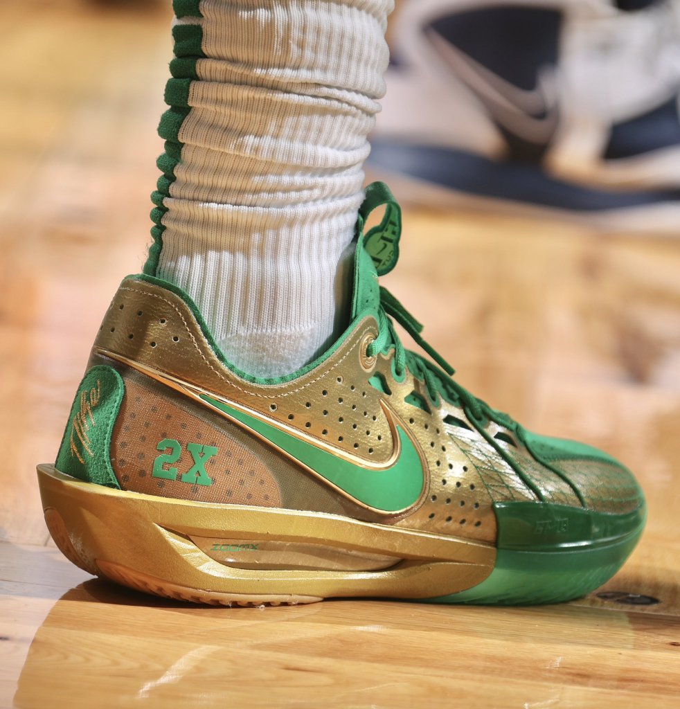 Jrue Holiday Nike GT Cut 3 PE