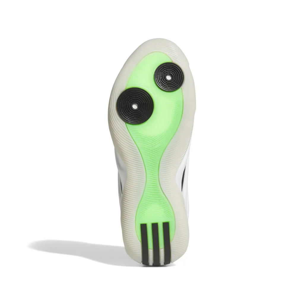 chaussures de basket Adidas blanches