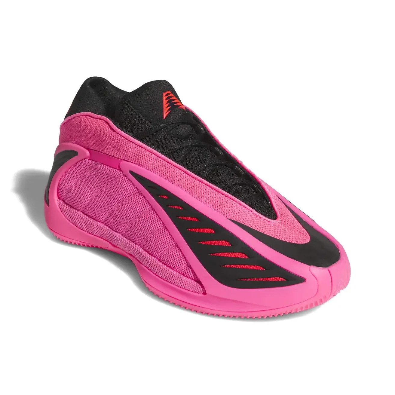 chaussures de basketball roses 