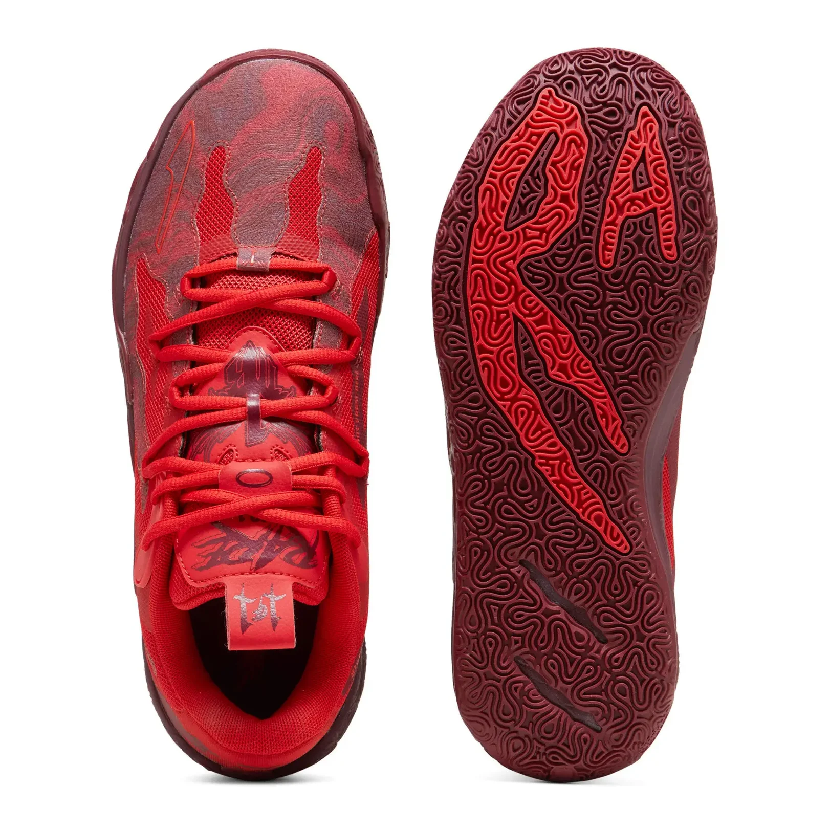 chaussures de basketball rouges